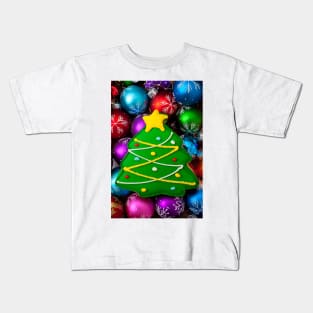 Christmas tree cookie with ornaments Kids T-Shirt